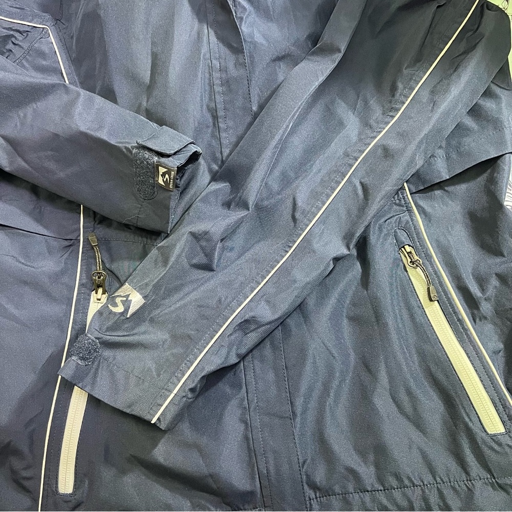 Storm Creek Women's Patterned Jacket - Picture 10 of 13